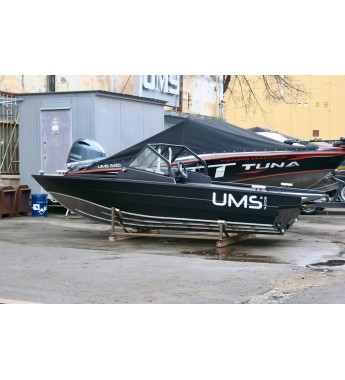 Barca UMS 545FISH